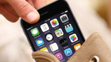 Qonaq qonağın telefonunu apardı-ŞADLIQ EVİNDƏ OĞURLUQ