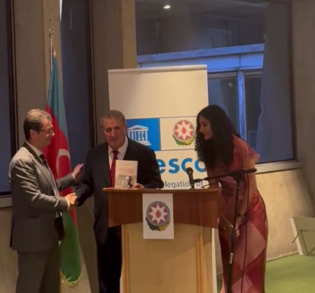 Akademik İsa Həbibbəyli UNESCO-da Üzeyir Hacıbəylinin 140 illiyi münasibətilə keçirilən tədbirdə çıxış edib