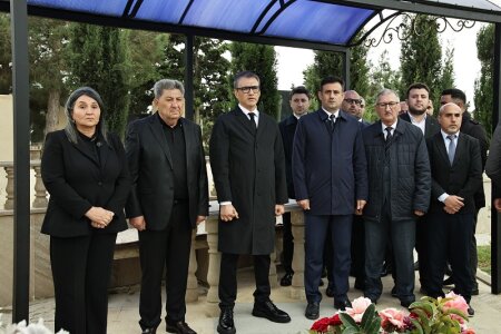 27 Sentyabr – Anım Günündə Vətən müharibəsi şəhidlərinin xatirəsi yad edilib