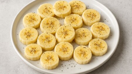 Banana qara bibər səpib yeyin - Faydaları