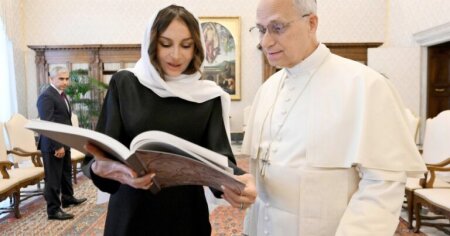 Mehriban Əliyeva Roma Papası ilə görüşdü