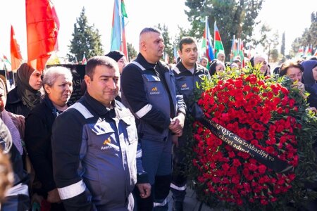 “AzerGold” QSC-nin kollektivi şəhid əməkdaşı Rauf Əsgərovun xatirəsini yad edib