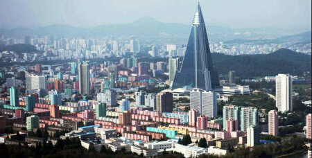 37 ildir 105 mərtəbəli binada heç kim qalmayıb-DÜNYADA ƏN HÜNDÜR BİNA