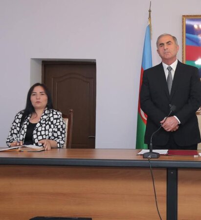 Sevindik Hətəmov xanım müavinini işdən çıxardı (FOTO)