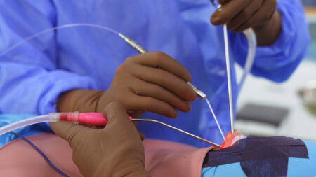 "Artromed" Tibb Mərkəzində burun-boğaz cərrahı İdrak Əhmədovdan ŞİKAYƏT