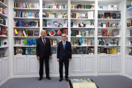 Türkiyə Cümhurbaşqanlığı Millət Kitabxanasının rəhbəri MEK-də olub