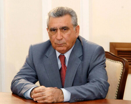 Ramiz Mehdiyev kimlərin "başını yeyəcək?"   —   APA  məlumat YAYDI