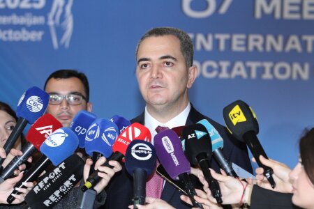 "Azərbaycanda həyata keçirilən məhkəmə-hüquq islahatları beynəlxalq hakim ictimaiyyəti arasında yüksək qiymətləndirilir" - Sənan Hacıyev