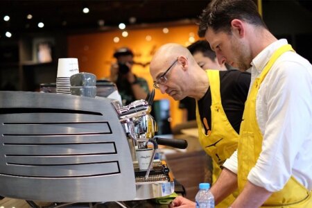 Nazirlər Bakıda  “kofe yarışı”na ÇIXIBLAR