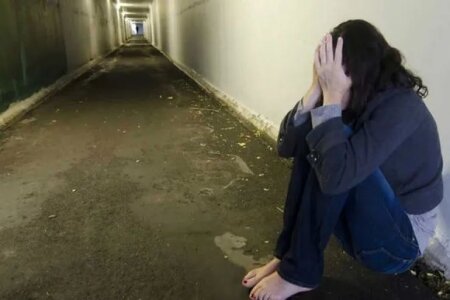 "Anası ilə bir çarpayıda yatırdıq"- 15 yaşlı qızı qaçıran oğlan saxlanılıb