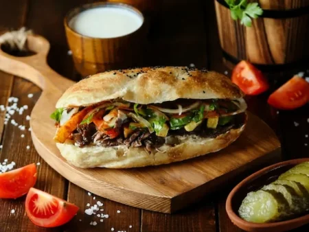 Dönərdən kütləvi zəhərlənmə-TƏCİLİ