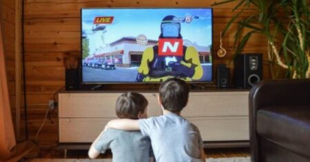 Uşaq olan evə televizor düşməndir - Nevroloq