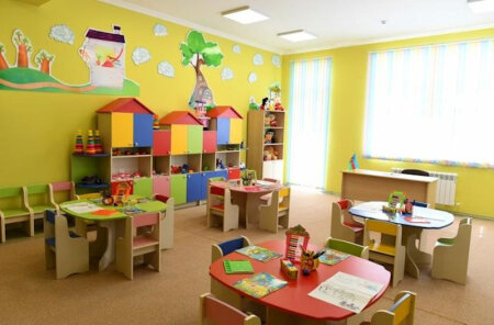 310 nömrəli uşaq bağçasında uşaqların başına bit düşməsi barədə xəbər yayılıb.