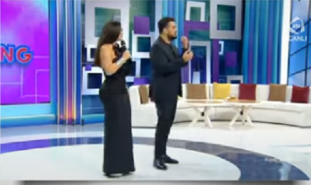 Aparıcı: ":..Dilimdən başqa hər yerim əməliyyatdıdır"