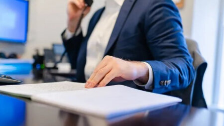 Gəncə Ağır Cinayətlər Məhkəməsində Qazax Peşə Liseyinin sabiq direktoru Xudaverdi Xudaverdiyevin cinayət işinin bəzi detalları məlum olub