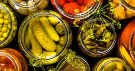 Xərçəngə qarşı BUNLARI YEYİN - AÇIQLAMA