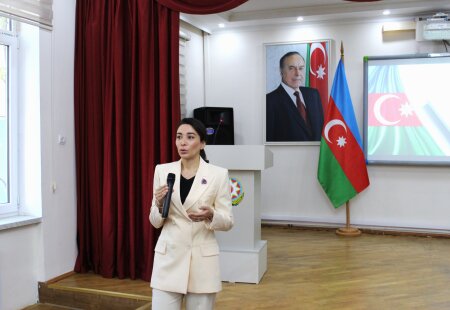 “Ümummilli Lider Heydər Əliyev müstəqil Azərbaycan Konstitusiyasının müəllifidir” mövzusunda tədbir keçirilib