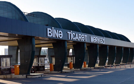 BİNƏ TİCARƏT MƏRKƏZİNDƏ PARTLAYIŞ