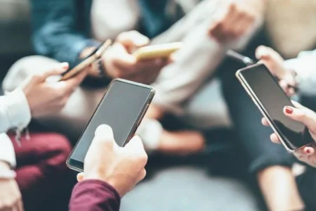 Bu mobil operator Azərbaycanda fəaliyyətini dayandırdı