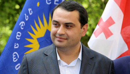 Deputatın qohumu saxlanıldı