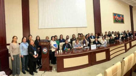 Neyroinkişaf pozuntusu olan uşaqlarda reabilitasiyanı sürətləndirən multidisiplinar yanaşmalar təqdim edildi