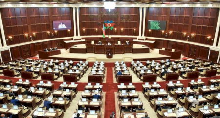 Bu deputatların mandatı ləğv ediləcək