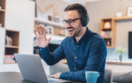 Evdən işləmək qanunla mümkün olacaq - Əmək Məcəlləsində dəyişiklik