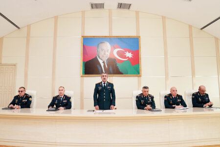 2025-ci ilin xidməti-döyüş fəaliyyətinin yekunlarına dair hesabat müşavirəsi keçirilmişdir