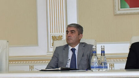 Balakən başçısı müavinlərini, köməkçisini və daha bir neçə məmuru işdən çıxardı