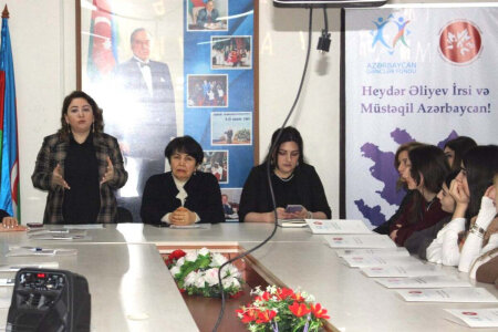 Heydər Əliyev İrsi və Müstəqil Azərbaycan! seminarlara başlanılmışdır +FOTO