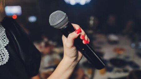 Məşhur müğənnilərə efir qadağası qoyuldu – SİYAHI