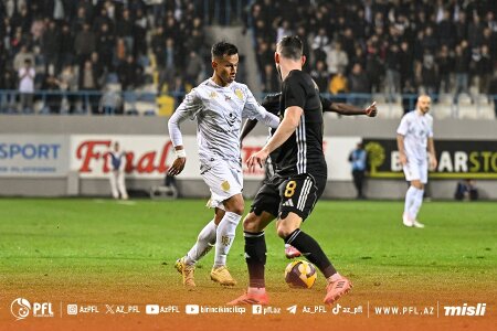 “Neftçi” ilə “Qarabağ” arasında mühüm danışıqlar gedir