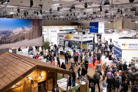 “AzerGold” ölkəmizi ümumdünya pul sərgisində təmsil edib