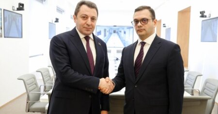 Azərbaycan və Ermənistan xarici işlər nazirlərinin müavinləri görüşdü - FOTO