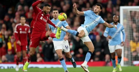 İngiltərə Premyer Liqası: "Mançester Siti" "Liverpul"la görüşdə geridönüş etdi