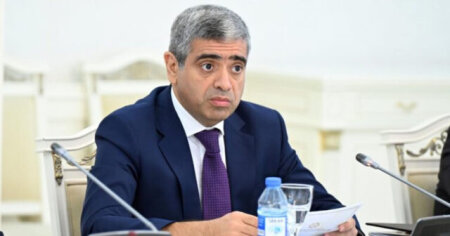 Nazir sədr müavinini vəzifəsindən azad etdi – FOTO