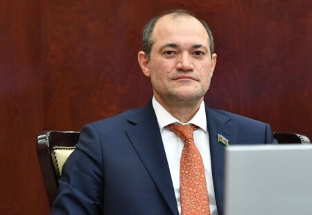 Razi Nurullayev köçkünlərə səsləndi: “Dövlət onlara…”