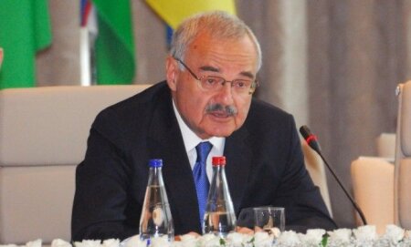 Artur Rasizadədən Ramiz Mehdiyev haqqında sensasion açıqlamalar:"Dedim, ayə, siz nə düşünürsünüz..."