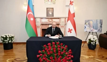 Prezident İlham Əliyev Gürcüstanın Azərbaycandakı səfirliyində olub, başsağlığı verib