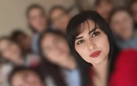 Müəllim olan arvadını öldürməkdə təqsirləndirilən şəxs həbs EDİLDİ