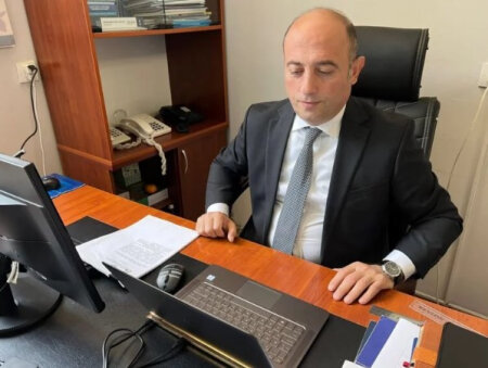 İcra Başçısı Rəcəb Rəhimli 277 min manatlıq iki tanker alır