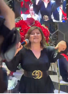 Xınayaxdı məclislərinizi məhz bu xanıma həvalə edin!