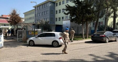 Türkiyədə məktəbə silahlı hücumun görüntüləri yayıldı – ANBAAN VİDEO