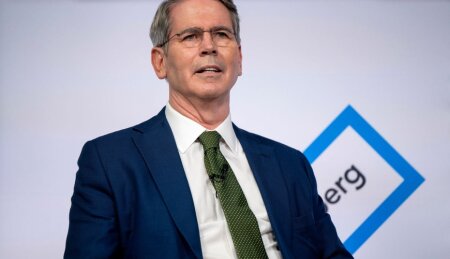 ABŞ İrana bağlı yarım milyard dolları bloklayıb