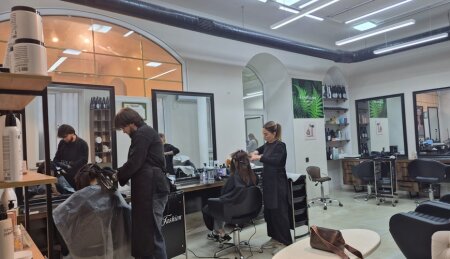 Qadın salonlarında kişi bərbərlər niyə artır? – İLGİNC səbəb REPORTAJDA - FOTO