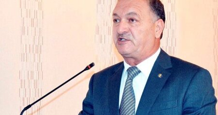 Yevlaxın sabiq icra başçısı Qoca Səmədovun tanışını güllələməkdə ittiham olunan oğlu Zaur Səmədov azadlığa buraxılıb