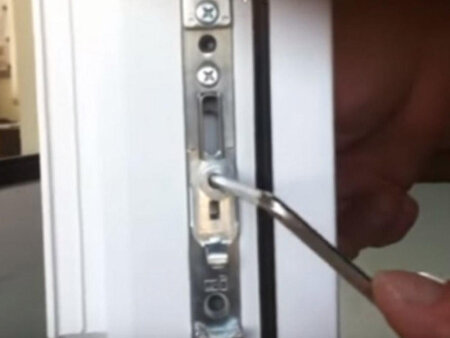 Plastik pəncərənin bu boltunu çevirin - Sən demə, YAY və QIŞ rejimləri var imiş - VİDEO