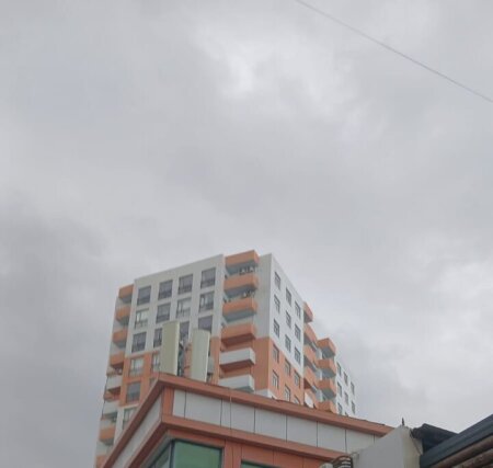 Usta binadan yıxılıb öldü