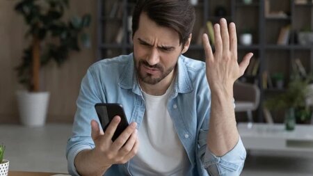 Müdir qeyri-iş saatlarında işçiyə zəng edə bilər?