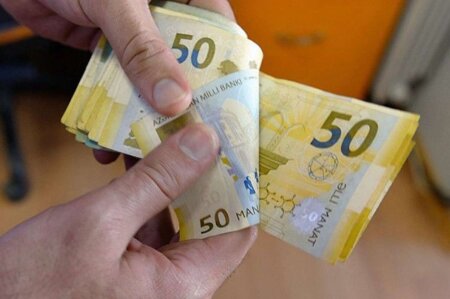 Bu şəxslər ayda 1000 manat mükafat alacaq